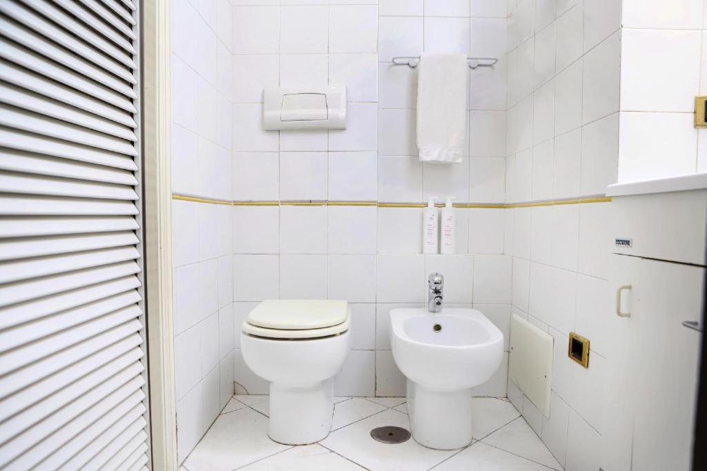 Cuorenapoletano Apartment Napels Buitenkant foto
