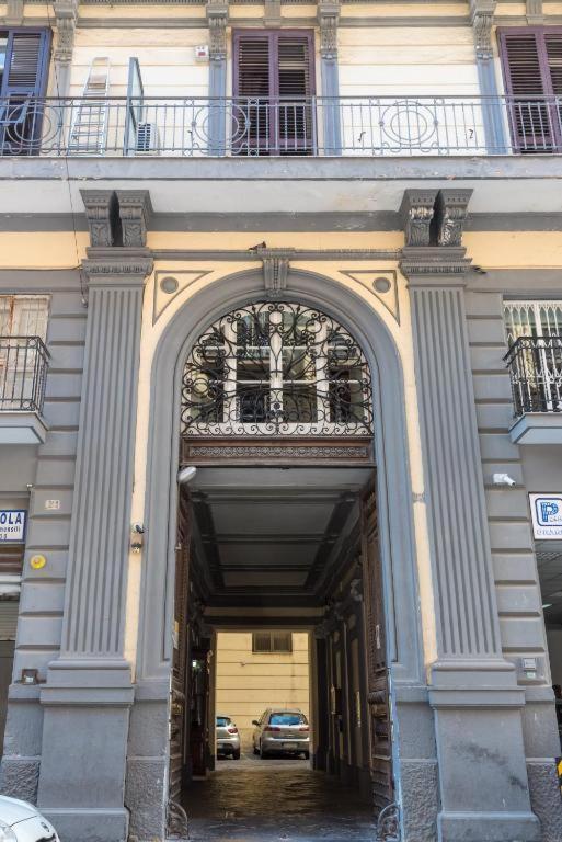 Cuorenapoletano Apartment Napels Buitenkant foto